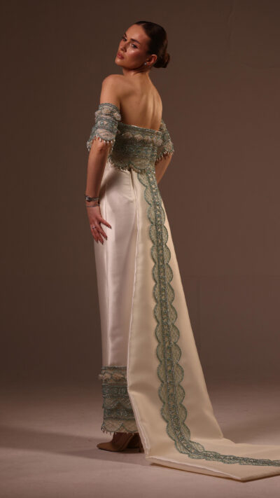 LOOK 4